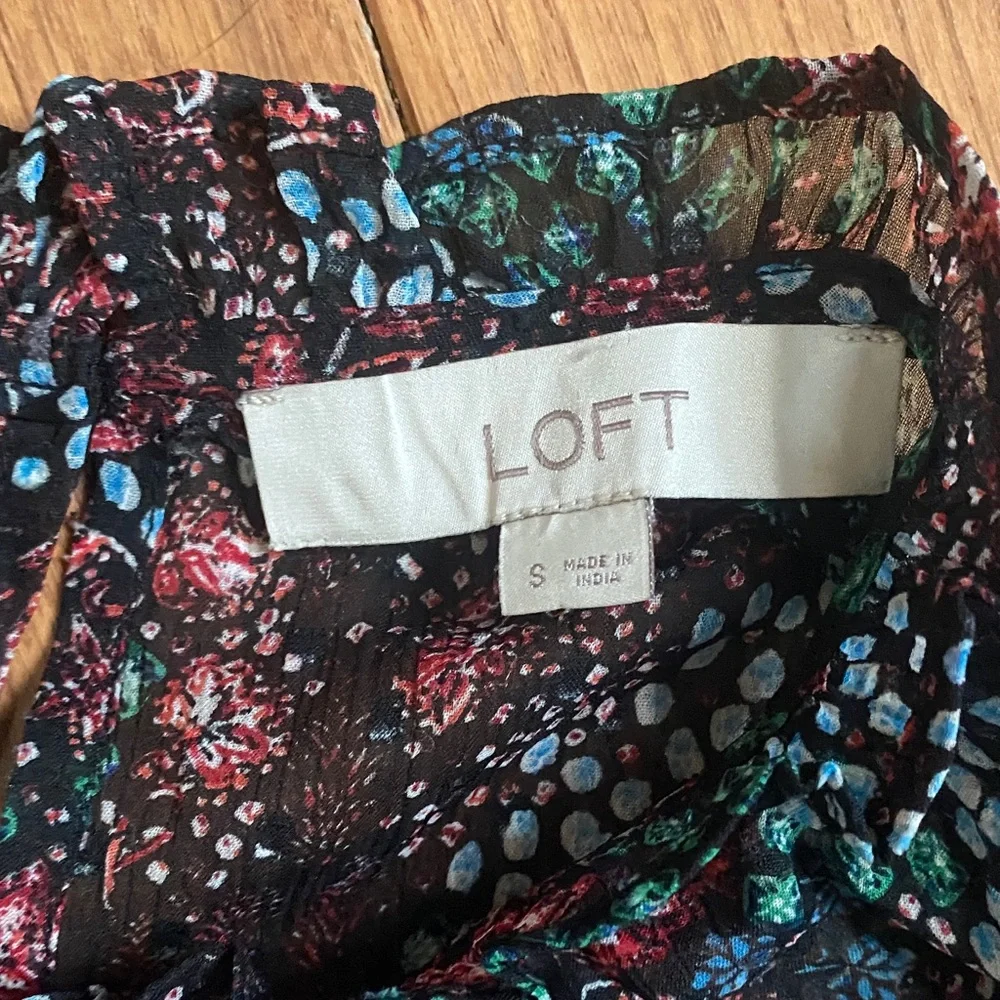 LOFT Floral Sheer Blouse Smocked Ruffle Neck Puff Sleeve Top Small
